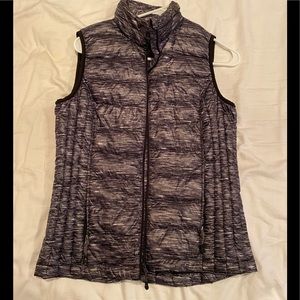Athletic puffy vest